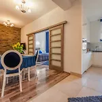 Florencja Moxy Te&am Stare Dworzec 3 Min Parking Gratis Apartamento Cracovia