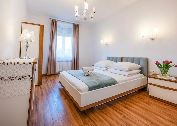 Florencja Moxy Te&am Stare Dworzec 3 Min Parking Gratis דירה קרקוב