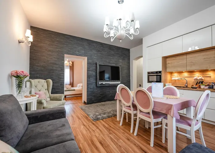 Florencja Moxy Te&am Stare Dworzec 3 Min Parking Gratis קרקוב