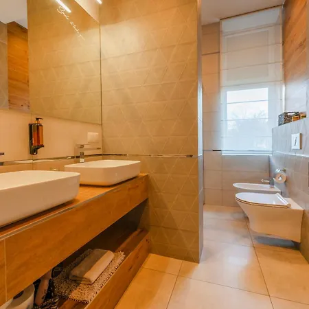 Apartment Florencja Parking Gratis Moxy Te&am Cracow Krakau