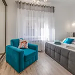 Florencja Moxy Te&am Stare Dworzec 3 Min Parking Gratis דירה *